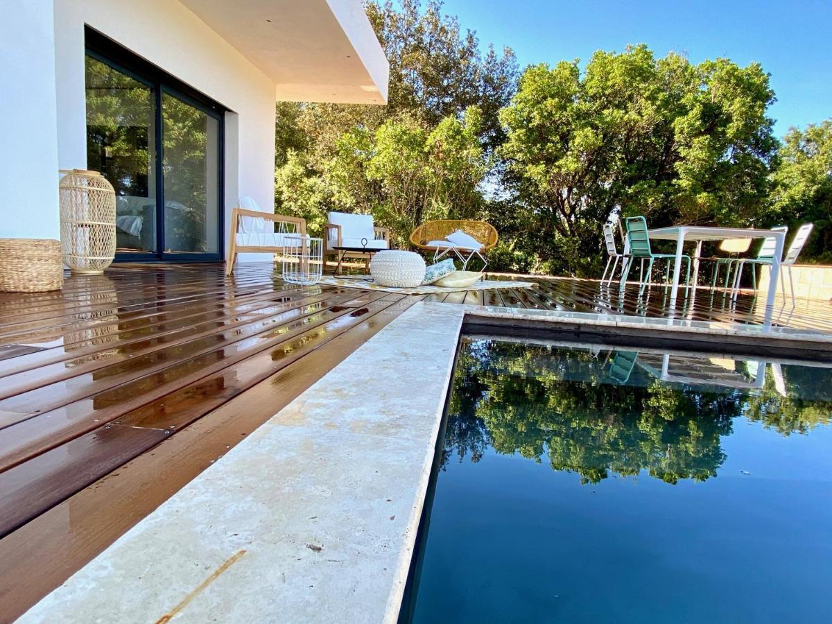 Villas De Standing Avec Magnifique Vue Mer Et Piscines Privees, Sagone Sagone  Exteriér fotografie