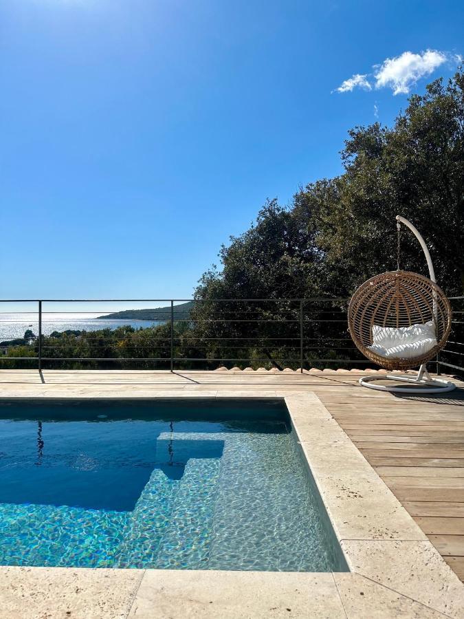 Villas De Standing Avec Magnifique Vue Mer Et Piscines Privees, Sagone Sagone  Exteriér fotografie