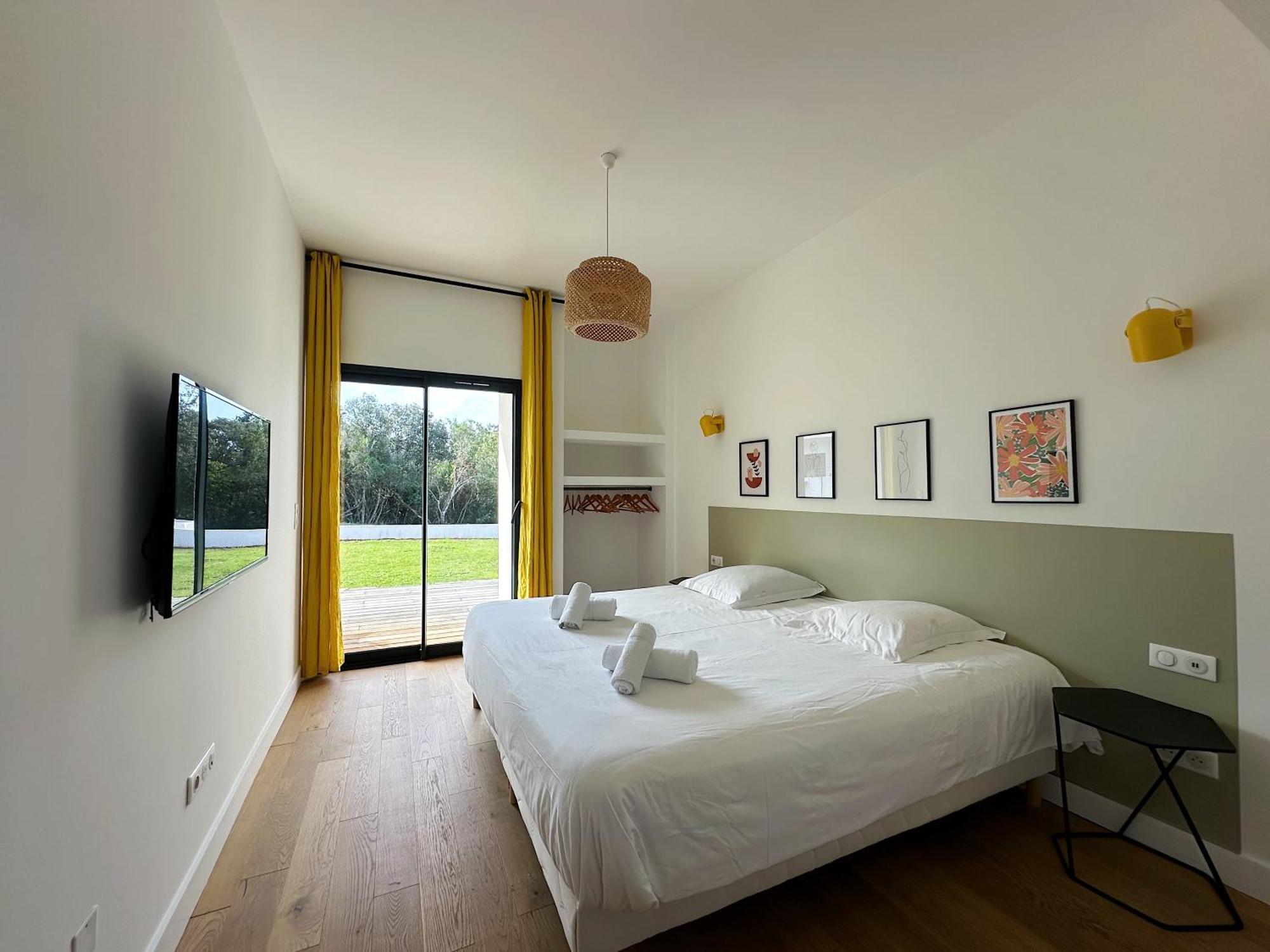 Villas De Standing Avec Magnifique Vue Mer Et Piscines Privees, Sagone Sagone  Exteriér fotografie