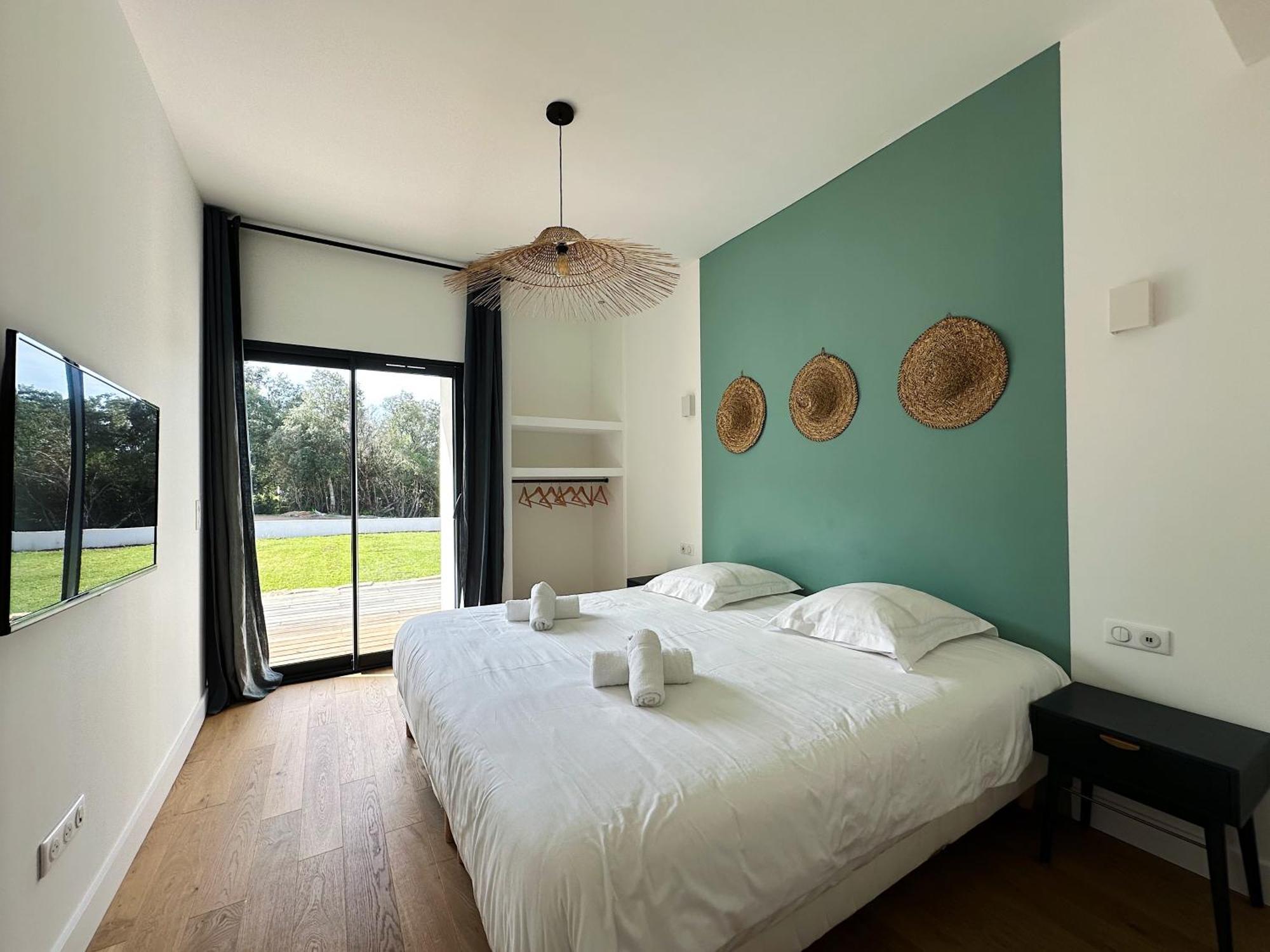 Villas De Standing Avec Magnifique Vue Mer Et Piscines Privees, Sagone Sagone  Exteriér fotografie