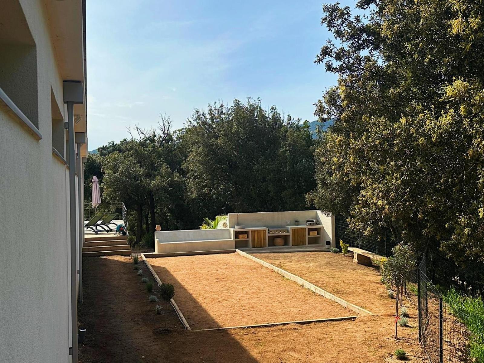 Villas De Standing Avec Magnifique Vue Mer Et Piscines Privees, Sagone Sagone  Exteriér fotografie